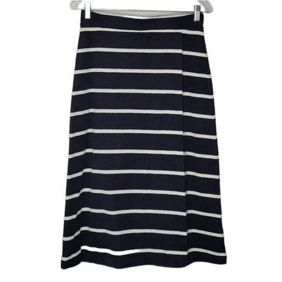 Club Monaco Dresses & Skirts - Club Monaco Navy & White Striped Pull-on A-line Terry Toweling Skirt NEW Small
